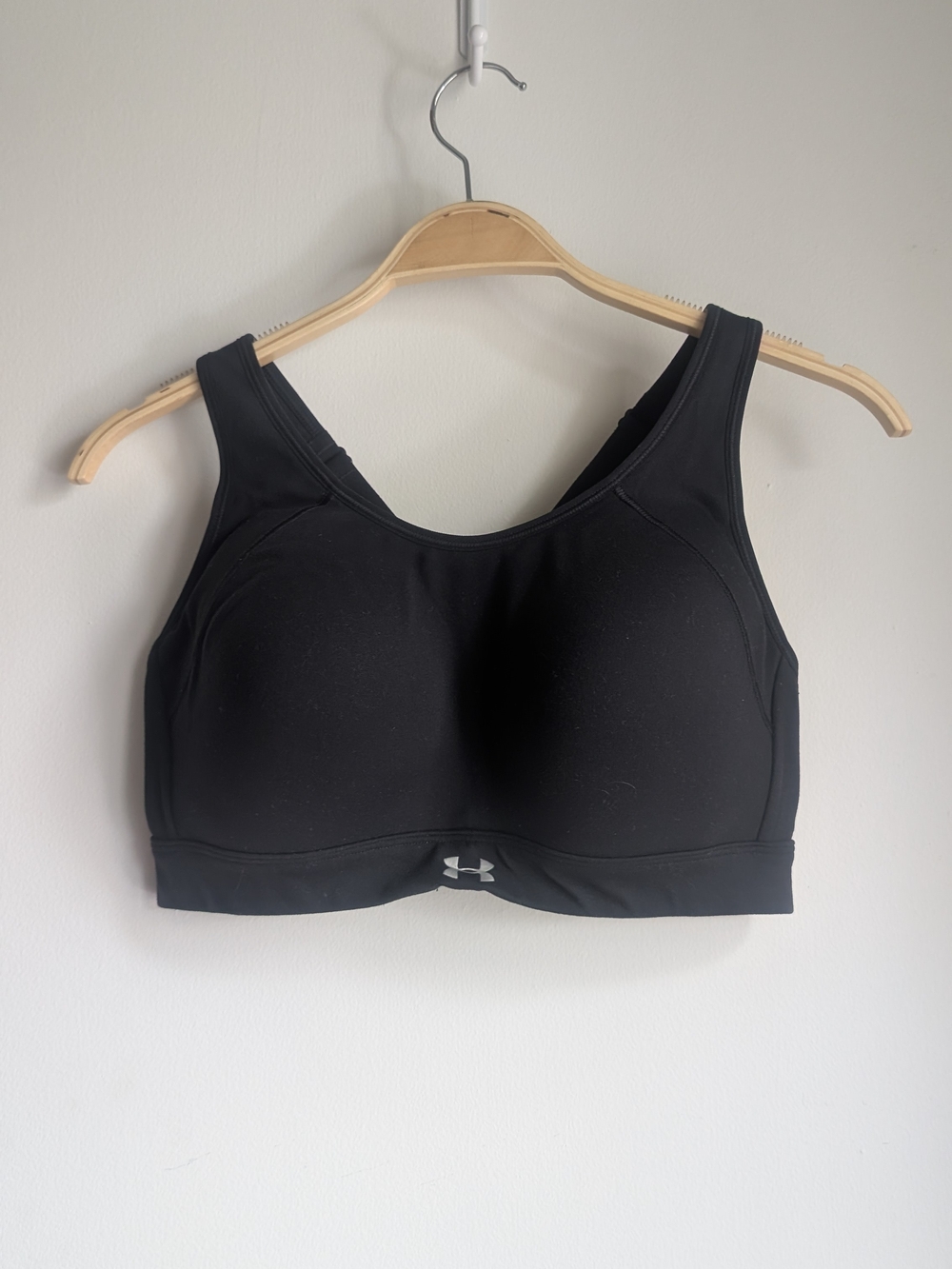 Under Armour Black High-Impact Sports Bra with Wide Straps